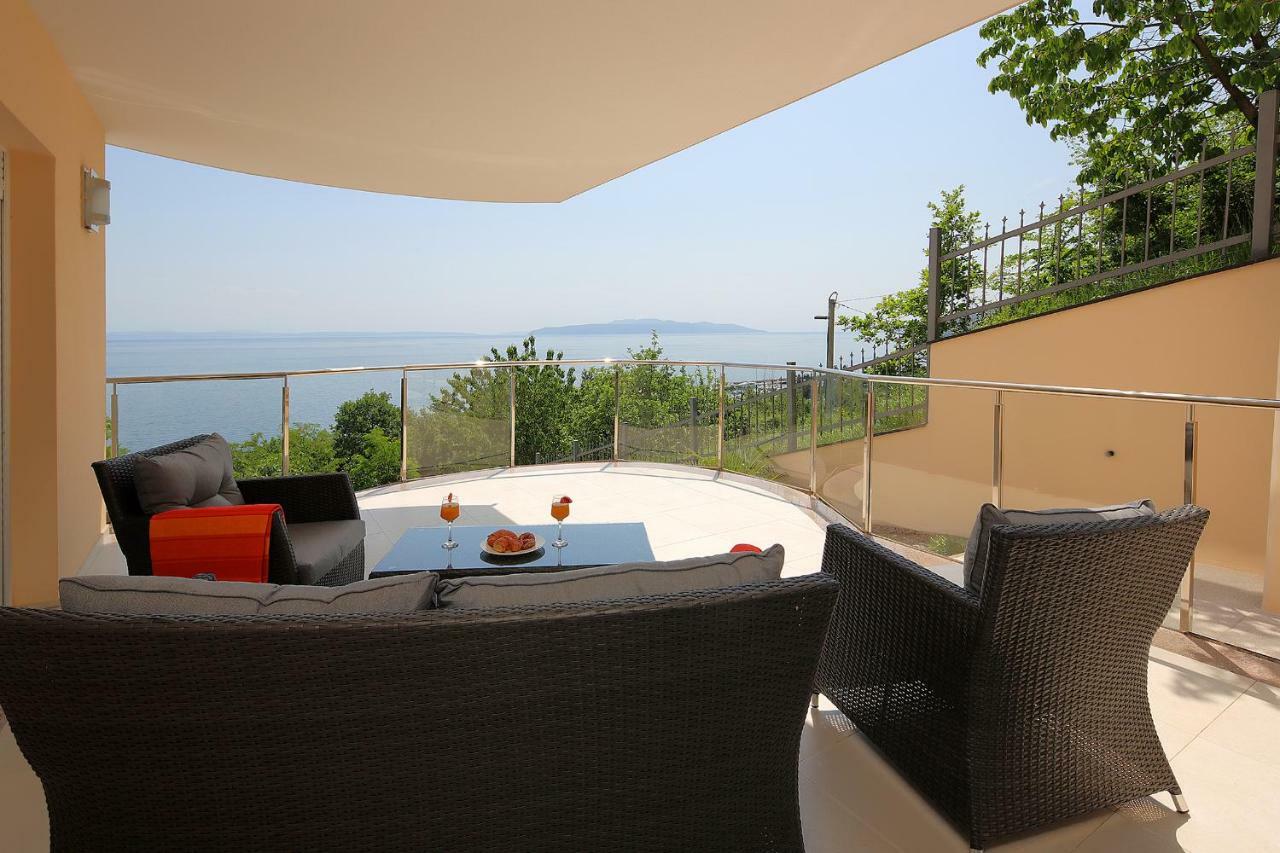 Ferienwohnung Camelia Opatija Exterior foto